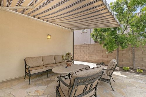 121 Blaze, Irvine CA  92618-1507 exterior