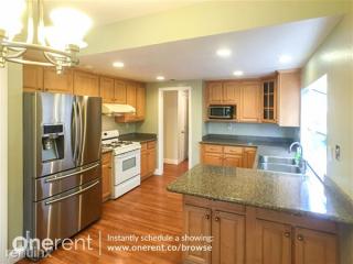 847 Kyle St, San Jose, CA 95127-1060
