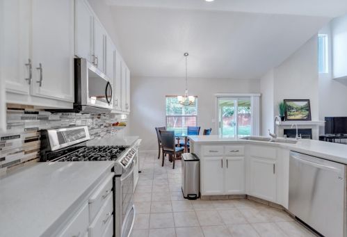 1710 Humboldt Ct, Los Banos CA  93635-5392 exterior