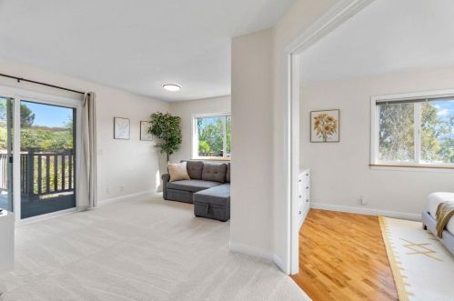 1322 Hamilton Ln, Escondido CA  92029-4316 exterior