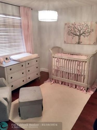 6823 Via Regina, Boca Raton FL  33433-3956 exterior