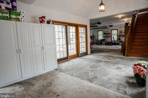 4 Beechwood Cir, Chadds Ford PA  19317-9109 exterior