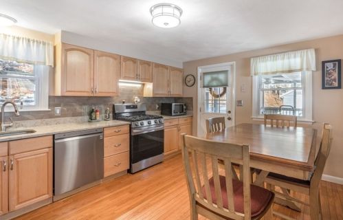 176 Andover Rd, Billerica MA 01821-1953 exterior