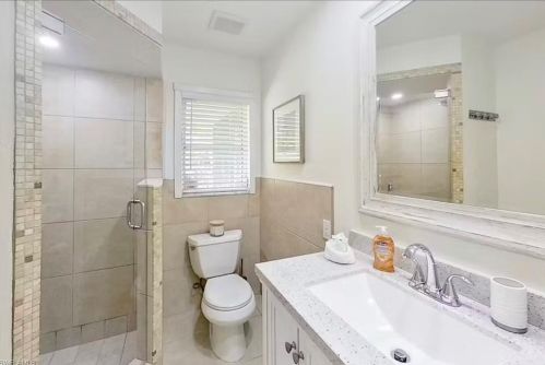 1271 Alhambra Cir, Naples FL 34103-3290 exterior