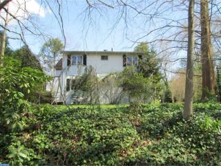 719 Hillborn Ave, Swarthmore, PA 19081-1124