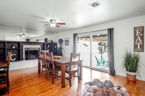 1090 Westward Dr, Hollister CA  95023-5717 exterior