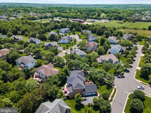 15063 Gaines Mill Cir, Haymarket VA  20169-4500 exterior