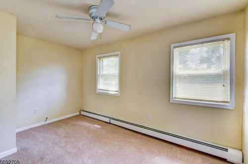 12 4th St, Wantage NJ  07461-2512 exterior