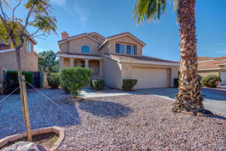 1005 Leah Ln, Gilbert, AZ 85233-1908