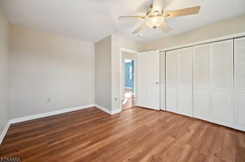 10 Poplar Grove Ter, West Milford NJ  07480-4006 exterior