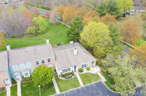 18 Cloister Ct, Old Bridge NJ  08857-3205 exterior