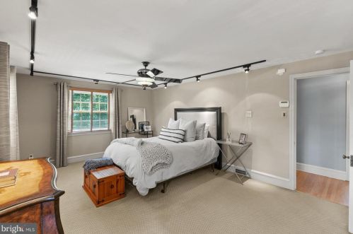 217 White Horse Pike, Camden NJ  08106-1307 exterior