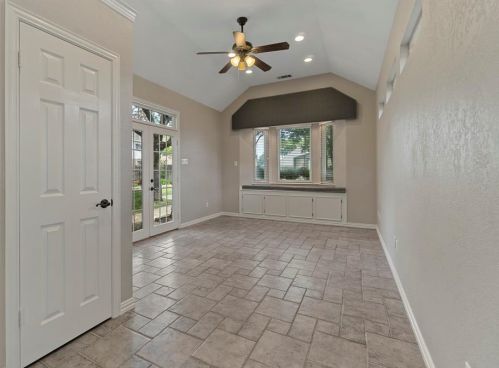 3108 Oak Meadow Dr, Lewisville TX  75028-7626 exterior