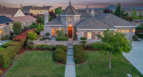 1765 Espana Way, Morgan Hill, CA 95037-9083
