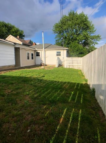 203 Clinton St, Richwood OH  43344-1024 exterior