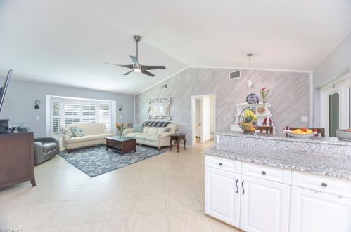 6100 Green Blvd, Naples FL  34116-4824 exterior