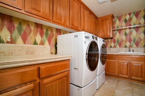 12338 Canyonlands Dr, Rancho Cordova CA  95742-7709 exterior