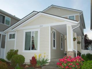7542 Traditions Ave, Olympia, WA 98516-1336