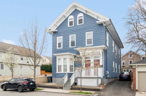 11 Grant St, Providence, RI 02919-2312