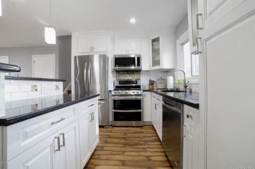 153 Wawayanda Ave, Middletown, NY 10940-6727
