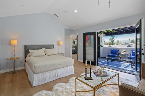 4552 Ethel Ave, North Hollywood CA  91605-4703 exterior