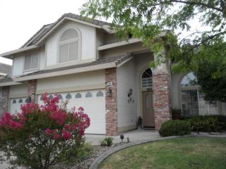 1904 Avenida Martina, Roseville, CA 95747-5906