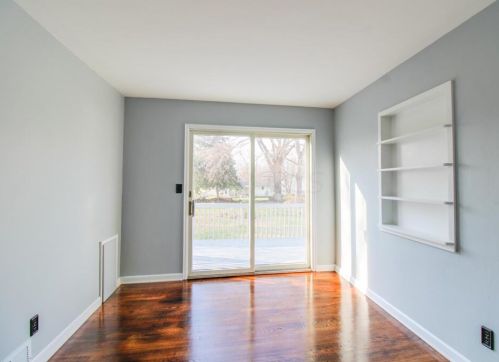 387 Kensington Pl, Marion OH  43302-5640 exterior