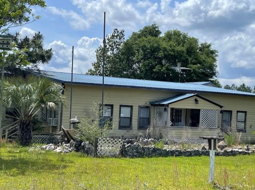 93 Raphael Rd, Defuniak Springs, FL 32433-4724