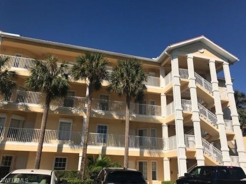 9175 Celeste Dr, Naples FL  34113-3085 exterior