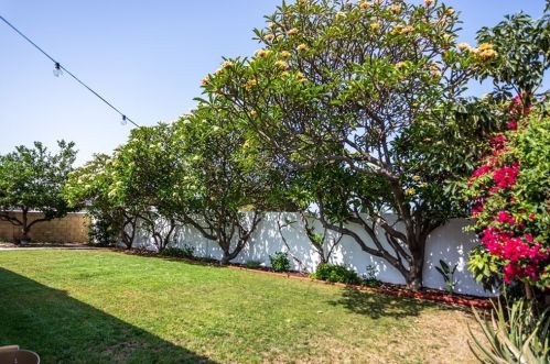 11801 La Serna Dr, Whittier CA  90604-3250 exterior