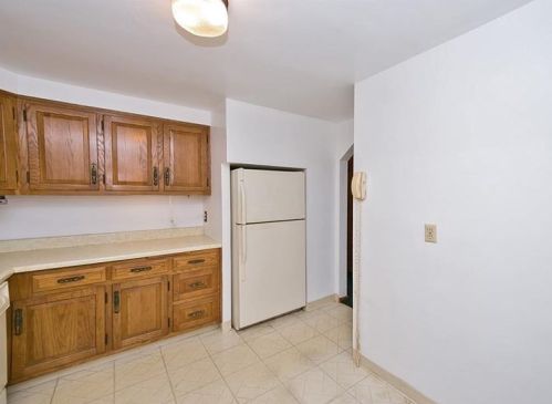 704 Valemont Dr, Verona PA  15147-2641 exterior