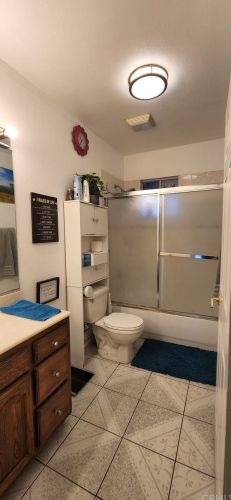 3727 Roosevelt St, Riverside, CA 92503-4240