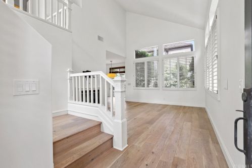 132 Lessay, Newport Beach, CA 92657-1017