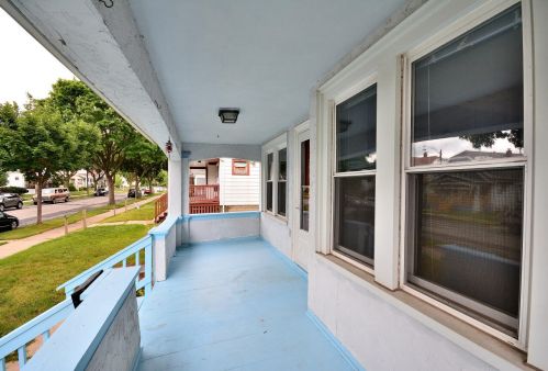 3225 15th Pl, Milwaukee, WI 53215-4635