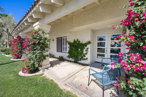 50116 Calle Rosarita, La Quinta CA  92253-2528 exterior
