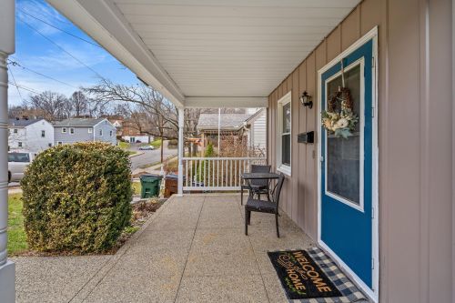 2117 Linden Rd, Newport, KY 41071-2612