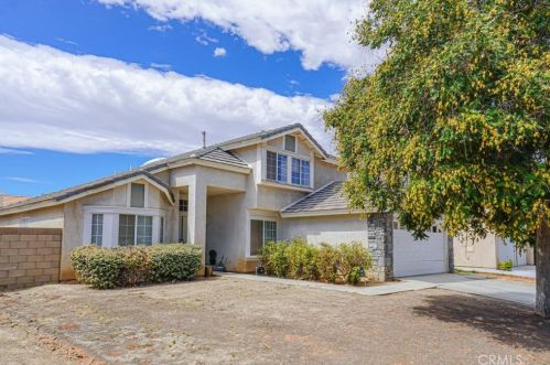 2052 Oldfield St, Lancaster, CA 93536-6518