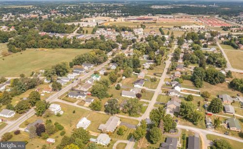 147 Euclid Ave, Charles Town WV  25414-1111 exterior