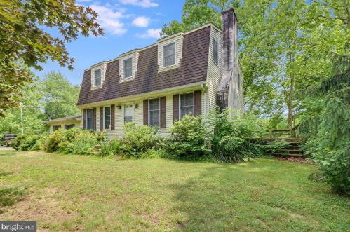 1823 Harvey Straughn Rd, Blackbird DE  19734-9646 exterior