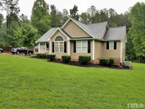 4072 Brooksdale Dr, Franklinton, NC 27525-9495