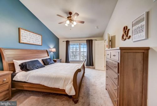 708 Thornhill Dr, Collegeville PA  19426-3955 exterior