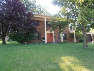 935 Kenbrook Dr, Vandalia, OH 45377-2622