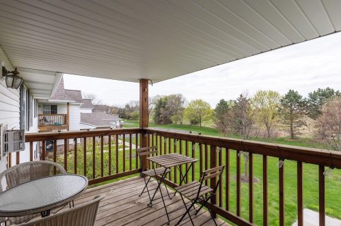 4740 Forest Point Blvd, Waukesha WI  53151-7481 exterior