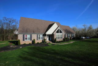 4001 Todds Point Rd, Simpsonville, KY 40067-6424