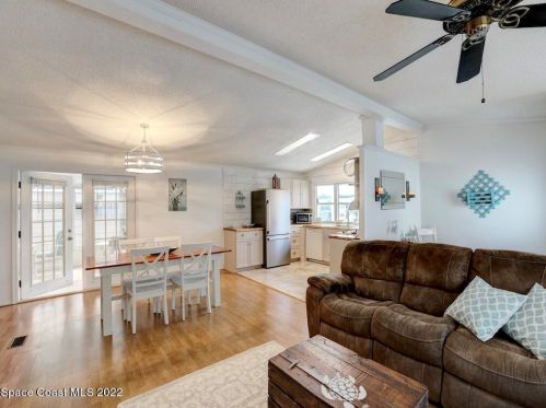 803 Vireo Dr, Sebastian FL  32976-7351 exterior