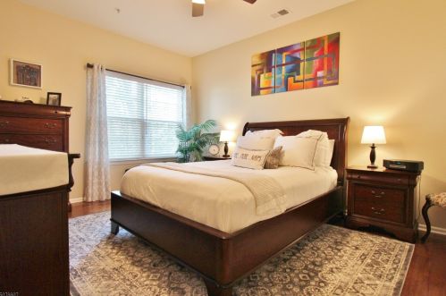 1025 Flakne Ct, South Plainfield NJ  07080-2350 exterior