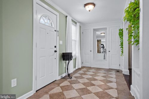 175 Franklin St, Auburn, NJ 08085-1235