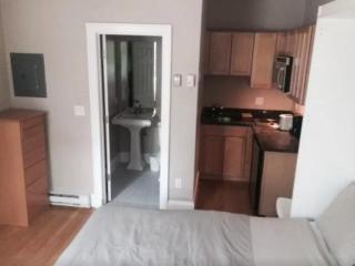 402 Columbus Ave, Boston MA  02116-5954 exterior