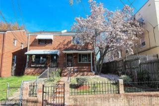 726 Chesapeake St, Washington, DC 20032-3405