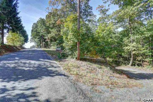 32 Notch Rd, Duncannon PA  17020-7018 exterior